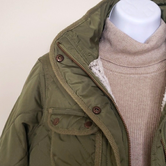 Stoic Women's Utility Jacket Quilted Sherpa Lined Medium Outdoor Campcore - Picture 3 of 10